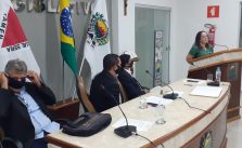 NA CÂMARA: Coordenadora da Secretaria de Saúde vai à Câmara levar esclarecimentos sobre vacinação na cidade