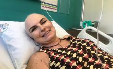 INSPIRADOR: No Dia Mundial do Câncer Carla Machado celebra a vida e fala ao Conexão