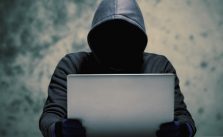 O QUE É STALKING? Por Gabriel Ferreira
