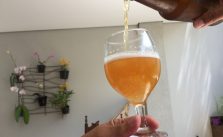Consumo de cerveja ‘migra’ para dentro de casa e volume de vendas no Brasil é o maior desde 2014