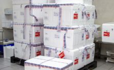 BOA NOTÍCIA: Minas distribui mais de 935 mil doses de vacinas contra covid-19