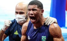 Baiano Hebert prometeu e é campeão do boxe com medalha de ouro