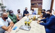 BOA NOTÍCIA: VEREADORES DEVOLVEM “DINHEIRO DO POVO” AO EXECUTIVO MUNICIPAL