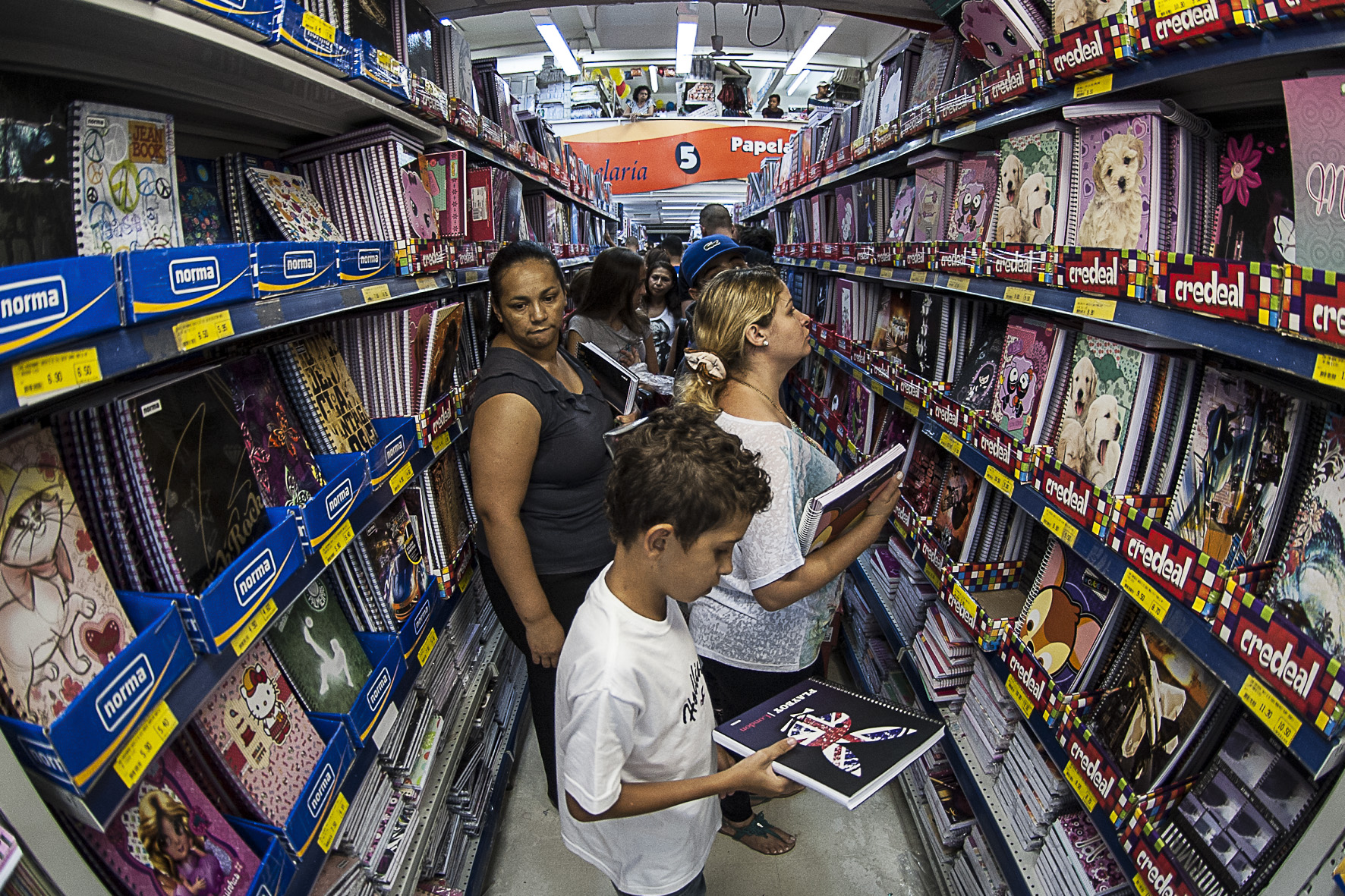 Materiais escolares podem ficar até 30% mais caros em 2022