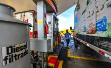 Governo de Minas mantém ICMS do diesel a 14% por mais 60 dias