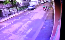Passa bem criança mordida por cão em Três Pontas; Ataque foi registrado por câmera de vigilância