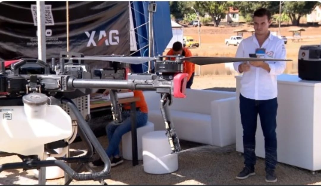 NOVIDADE: Drone pulverizador de voo autônomo é apresentado na 26ª edição da Expocafé