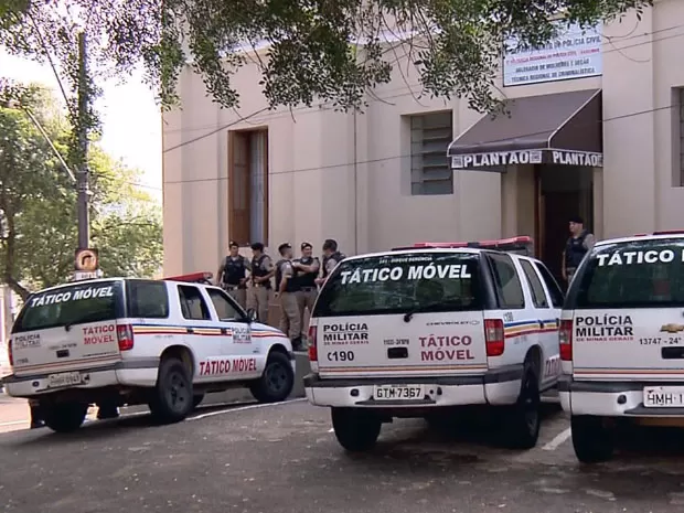 Mulher é morta a golpes de canivete pelo filho na zona rural de Varginha, MG