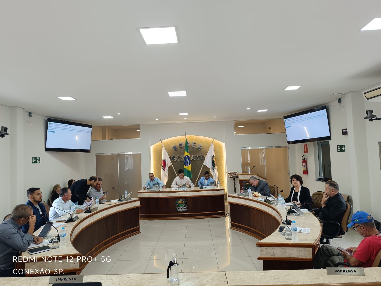 URGÊNCIA: CÂMARA APROVA PROJETOS IMPORTANTES PARA TRÊS PONTAS