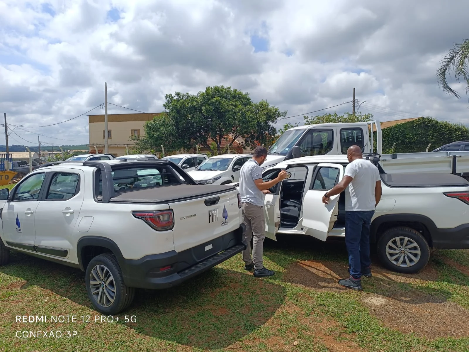 SAAE de Três Pontas reforça estrutura com entrega de nove novos veículos e amplia capacidade de atendimento à população