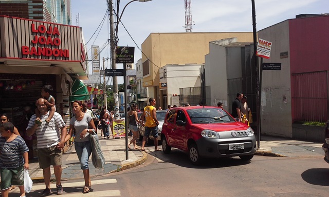 Dia das mães: comércio e serviços esperam movimentar R$15 bilhões em vendas